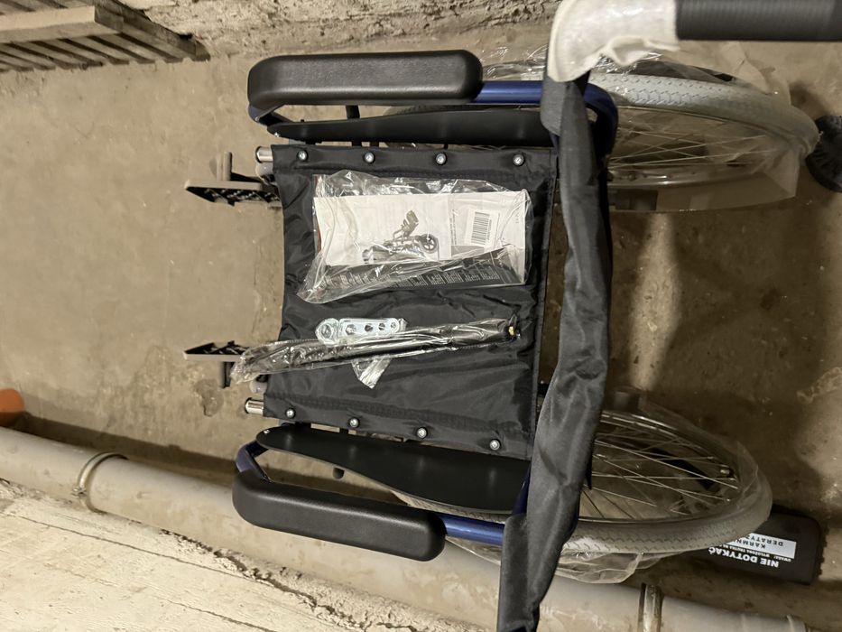 Wozek inwalidzki breezy 90 nowy