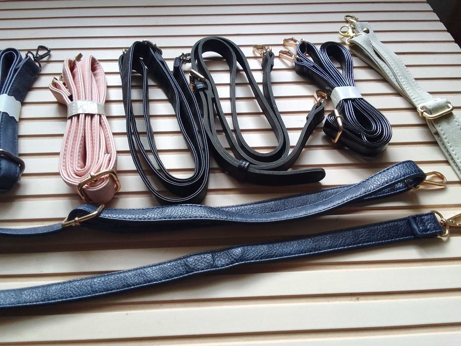 Paski od torebek ( 7 sztuk ) .. fabrycznie nowe, różne kolory.