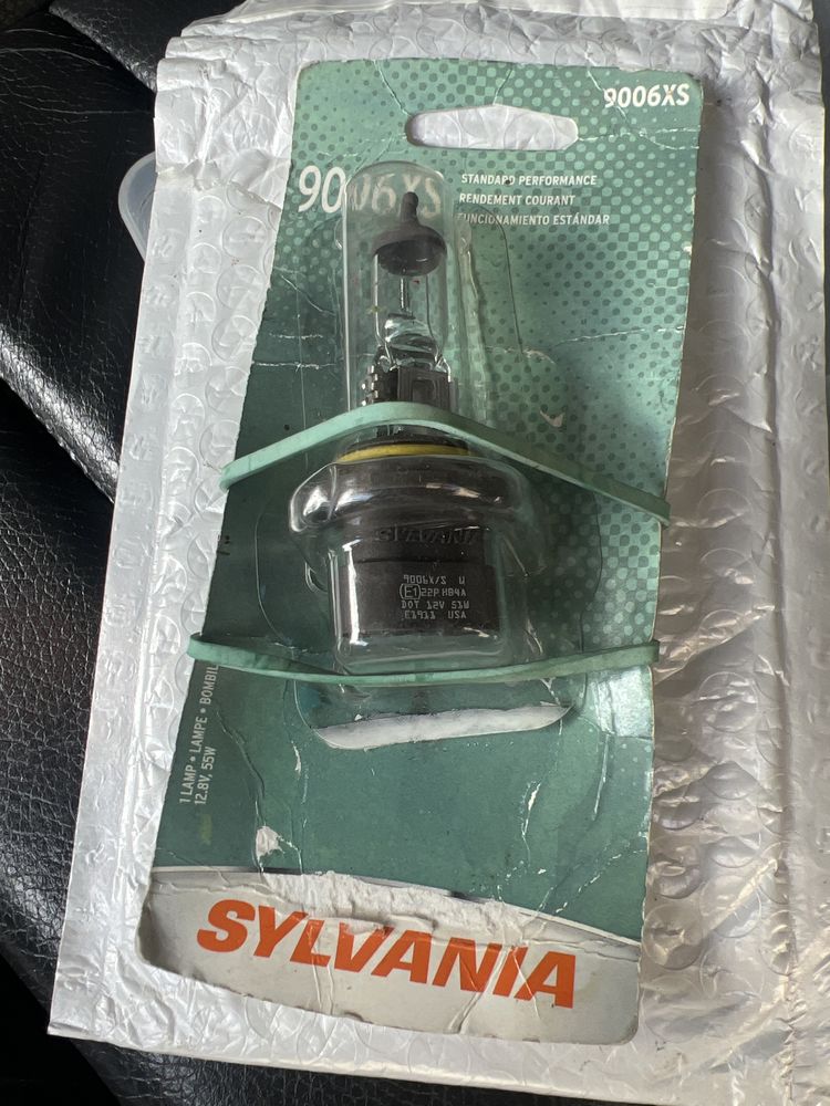 Żarówka 9006xs 55w Sylvania CHRYSLER / JEEP/DODGE  NOWA