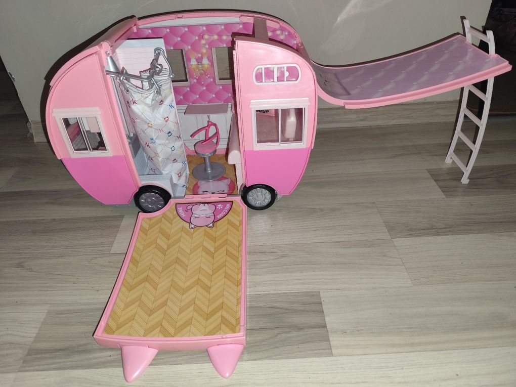 Na Na Na Surprise Kitty Cat Camper Kamper