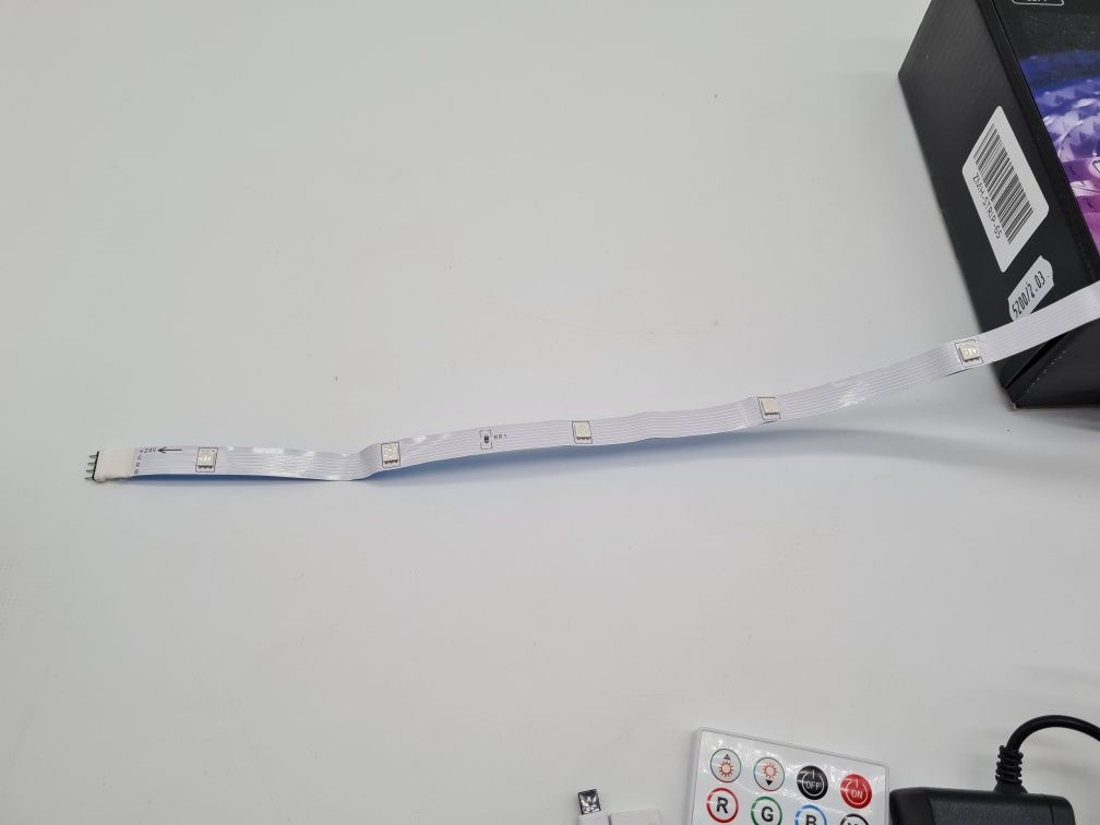 Taśma LED RGB 20m Pilot Aplikacja Bluetooth typ 5050