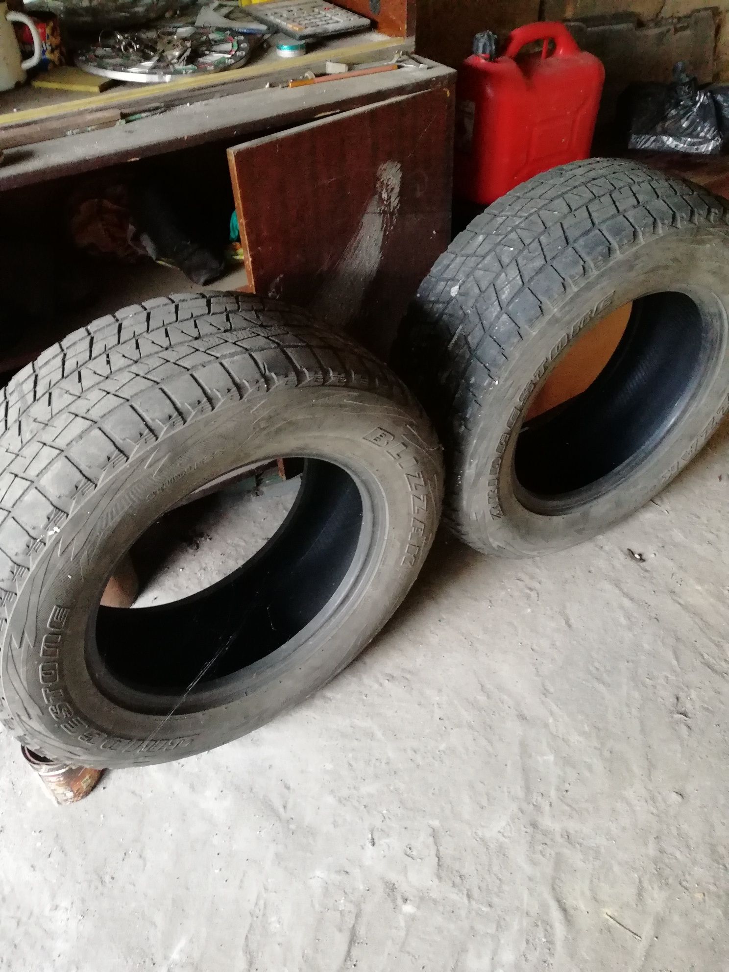 Резина Bridgestone Blizzak 285/60 R18