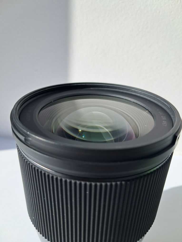 Sigma F1.4  16mm