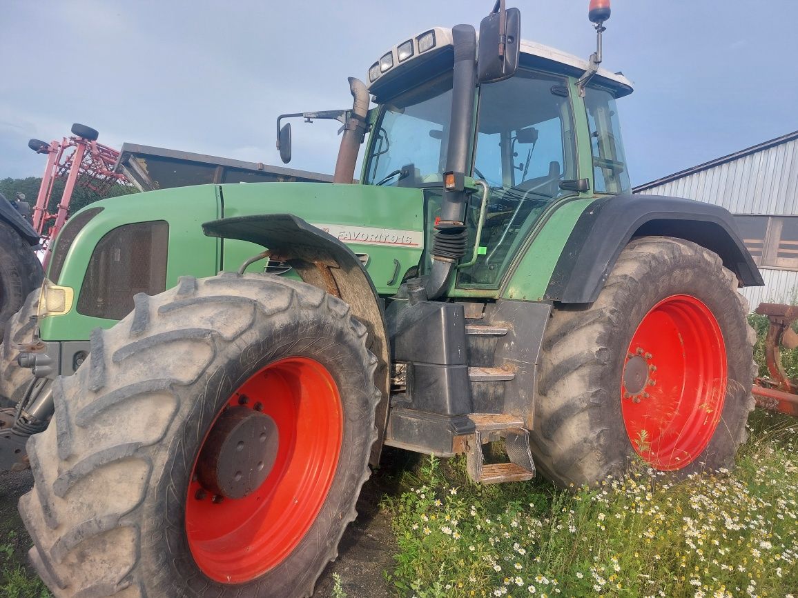 Ciągnik FENDT 916 VARIO 2002 rok