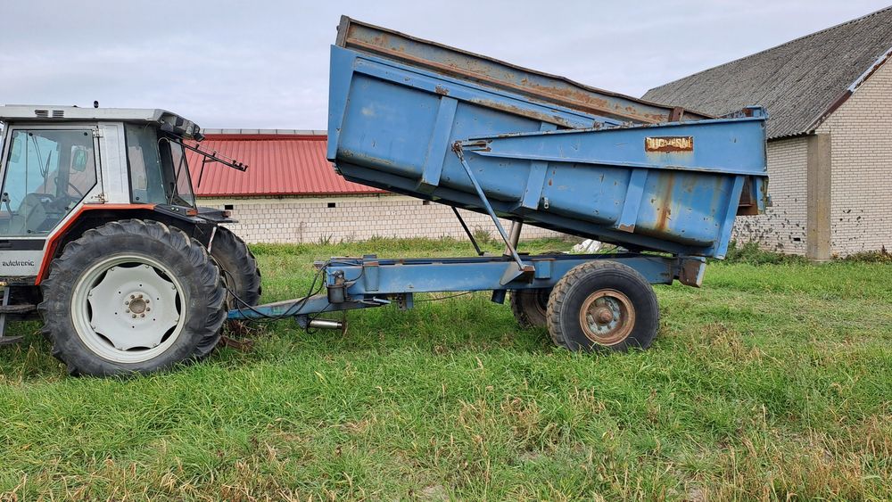 Przyczepa skorupowa 10-11T