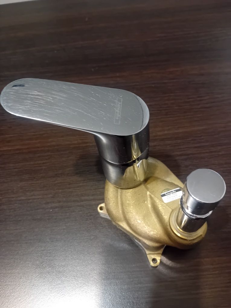Bateria podtynkowa prysznicowo wannowa hansgrohe