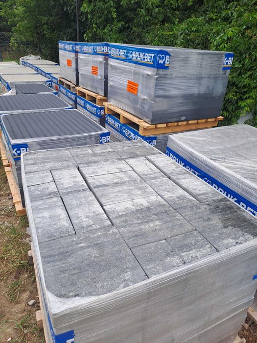 Kostka brukowa odcienie szarości