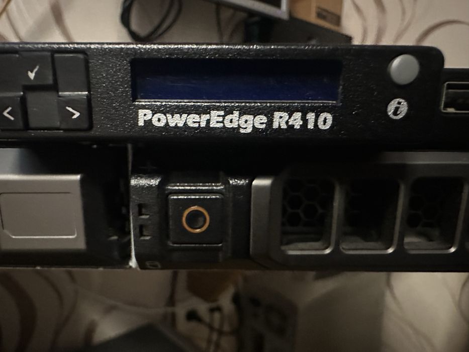 Сервер DELL PowerEdge R410(RAM+SAS)