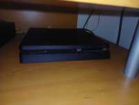 Playstation 4 slim com 2 comandos