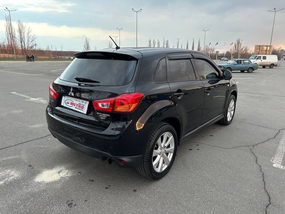 Mitsubishi (1147дгп) Outlander Sport (ВНЕСОК від 30%) Авторинок МЕТРО