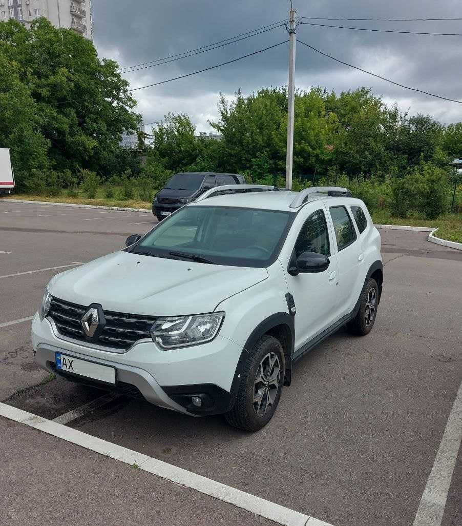 Renault Duster 2 комплектации "Ультрамарин"