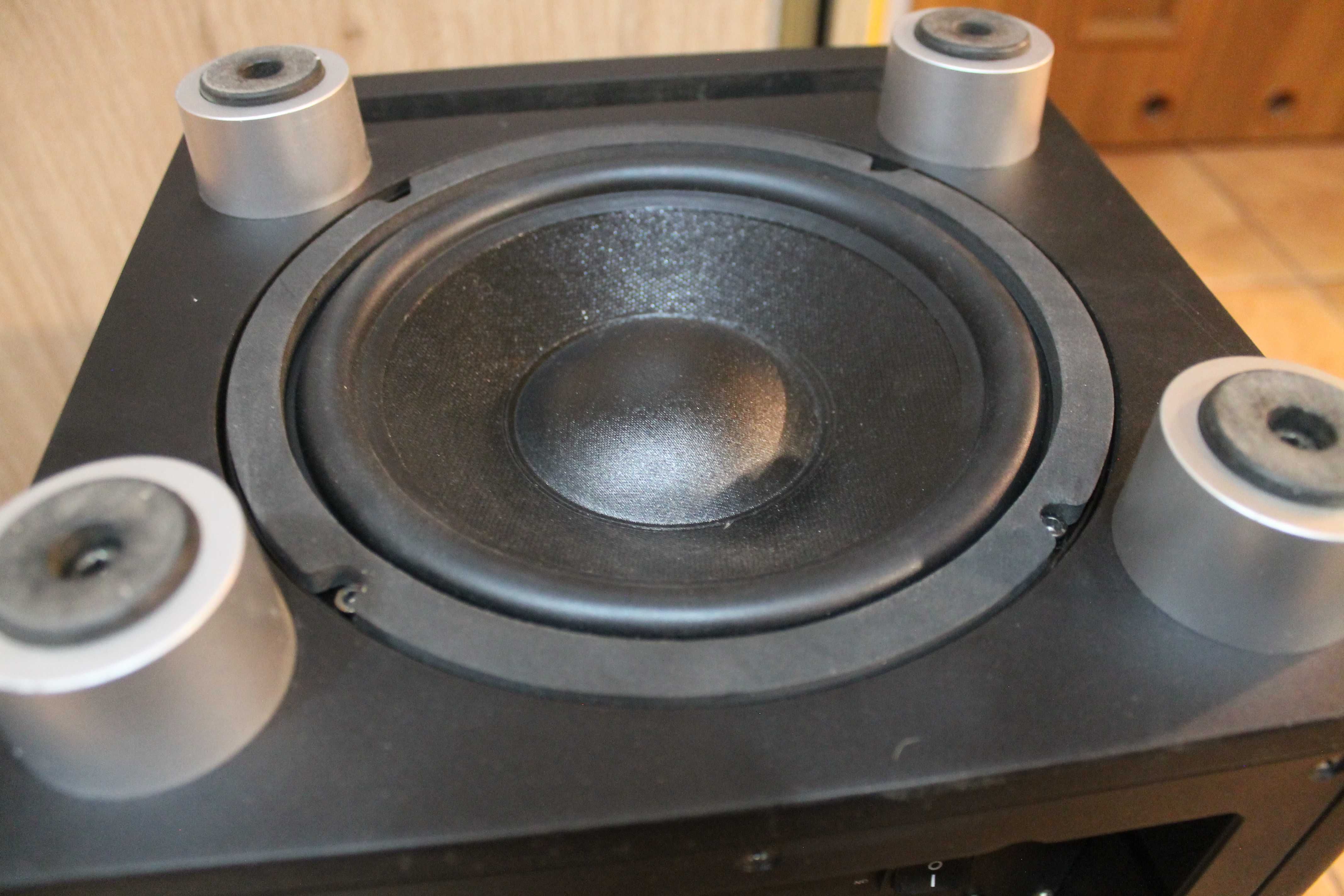 Mocny Ciężki Subwoofer Aktywny Teufel US2108/1SW CB21