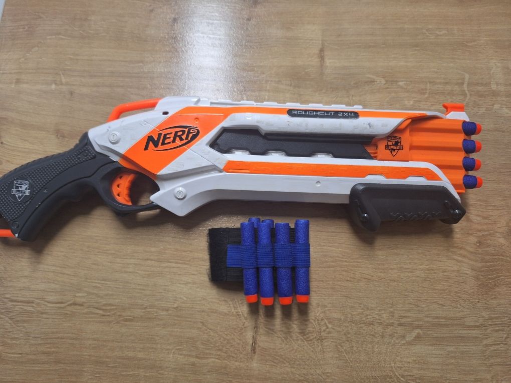 Strzelba Nerf 8 strzałów