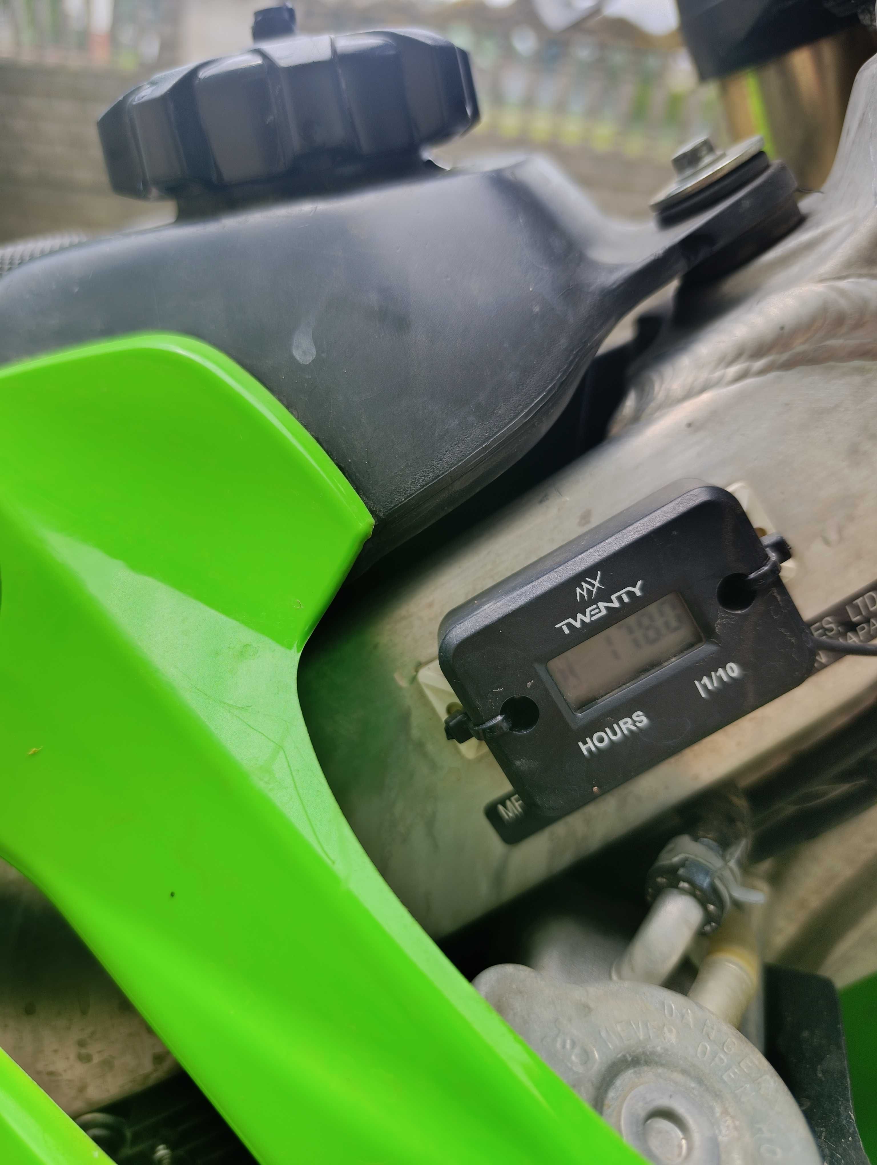 Kawasaki kx250f cross 2014