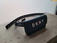 Pasek z saszetka DKNY Czarny