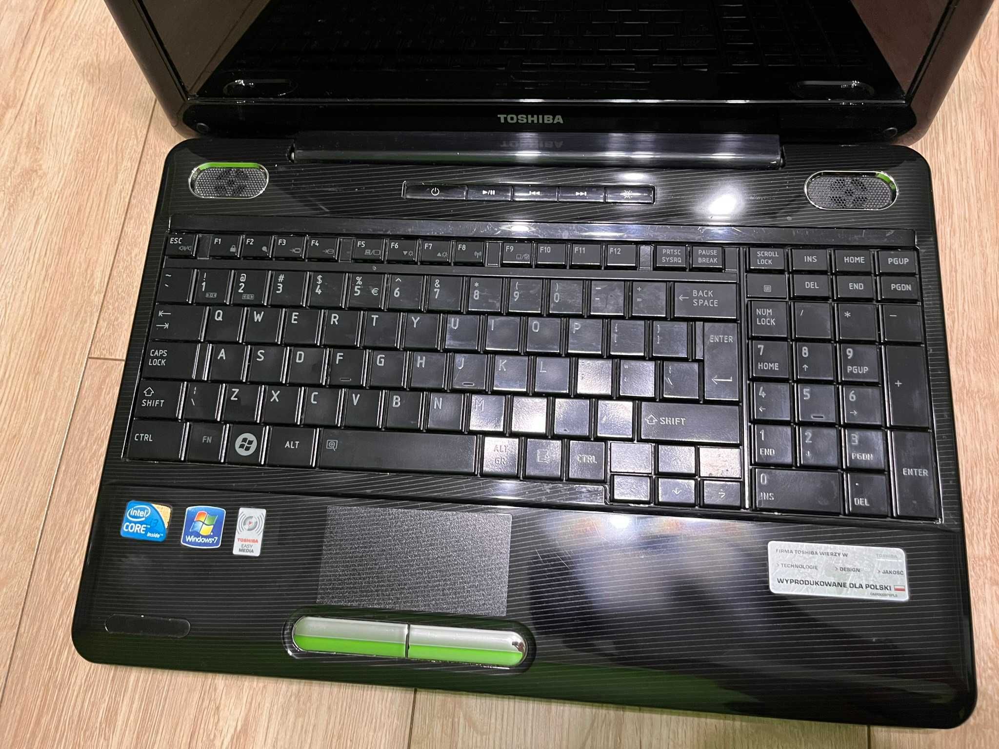 Laptop Toshiba i3 m330