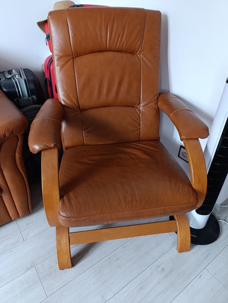 Komplet mebli skórzanych kanapa + 2 fotele