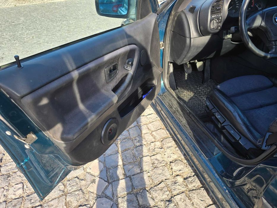 Vendo bmw 318tds touring