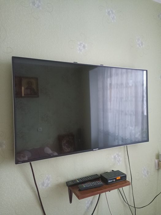 Смарт TV SHARP Aquos 42"в ІДЕАЛІ
