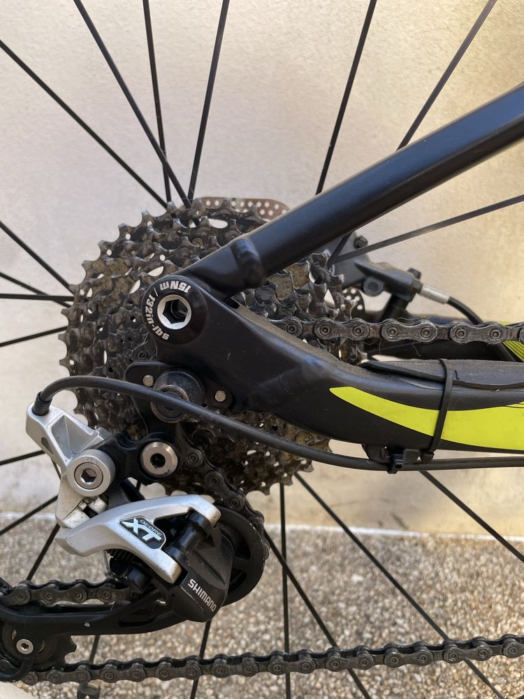 Bicicleta btt scott spark 30 carbono com jantes mavic