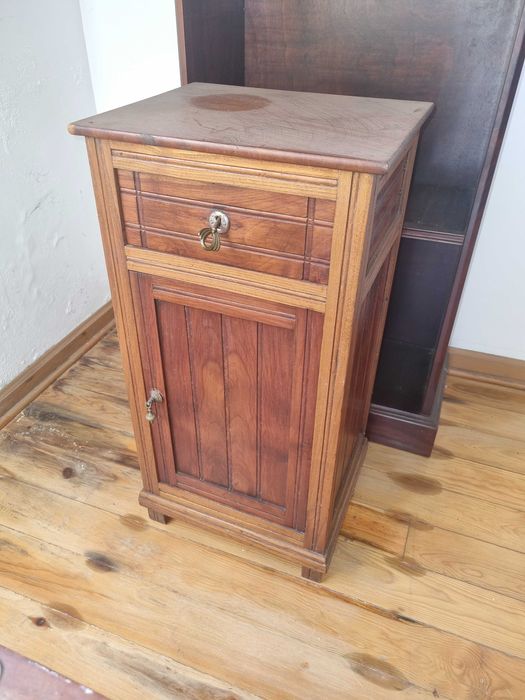 Armario pequeno sala