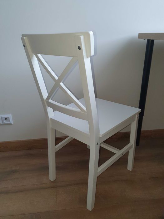 Krzesło do jadalni nowe Jysk EJBY W41*H87*D48