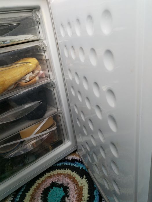 Морозильна камера LG