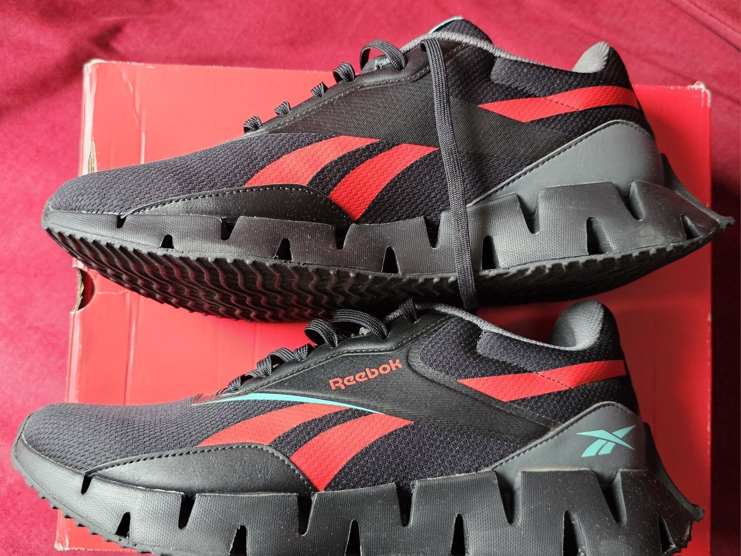 Reebok Sneakersy ZIG DYNAMICA 
Czarny
Sneakersy ZIG DYNAM