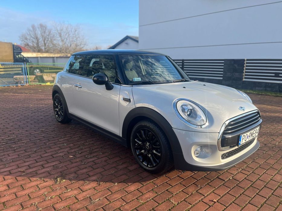 MINI Cooper Mini Cooper 1.5 z kamerą cofania oraz Apple Car Play