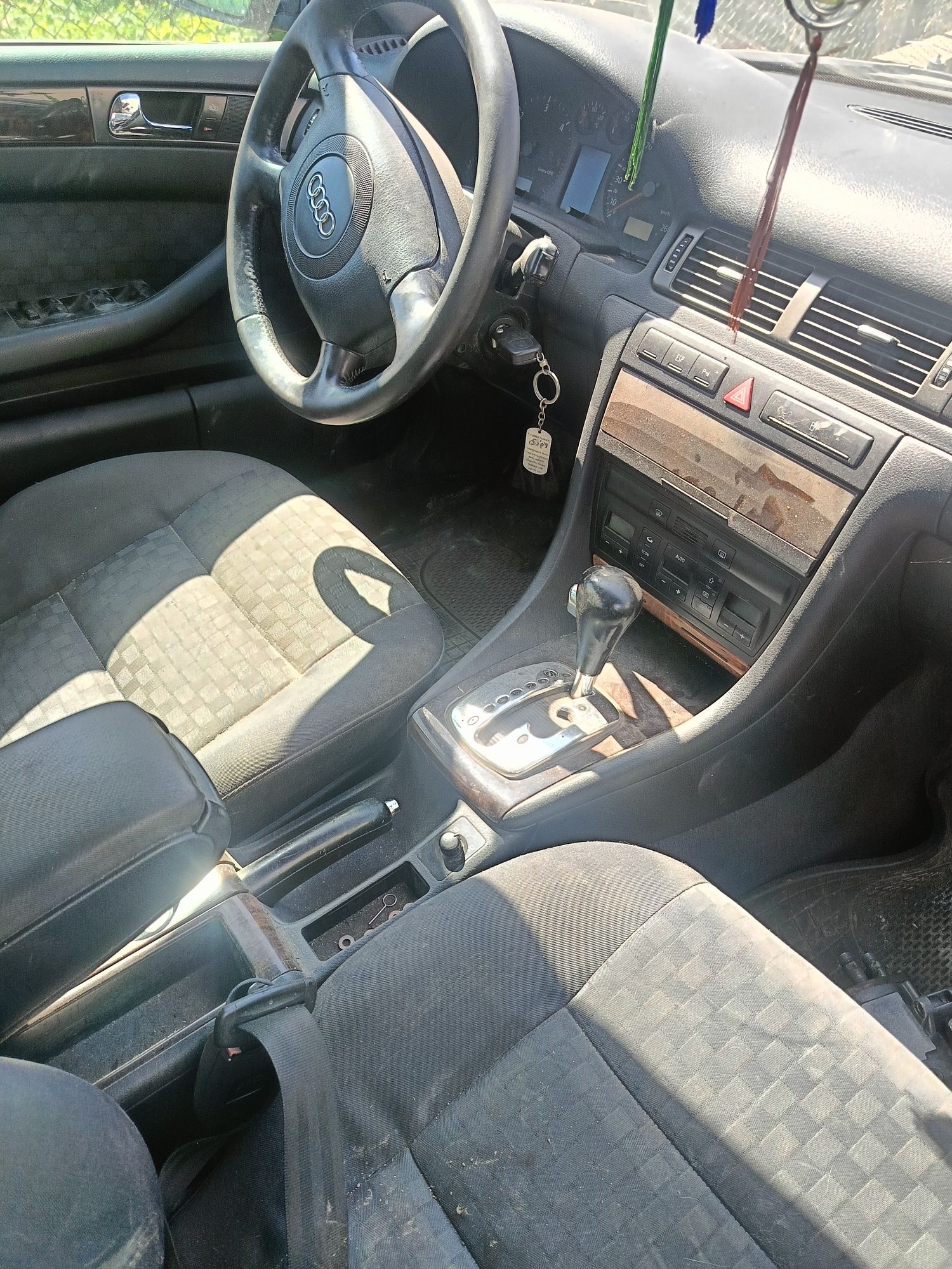 Розборка Audi A6 C5 Ауді мотор коробка автомат 2,5 дизель шрот