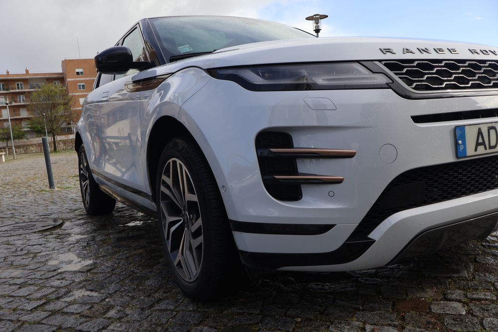 Range Rover Evoque 2.0 D150 AWD R Dynamic First Edition