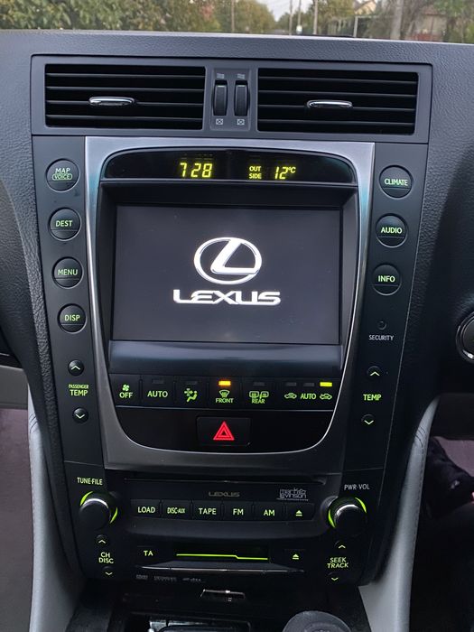 Продам LEXUS GS-300.