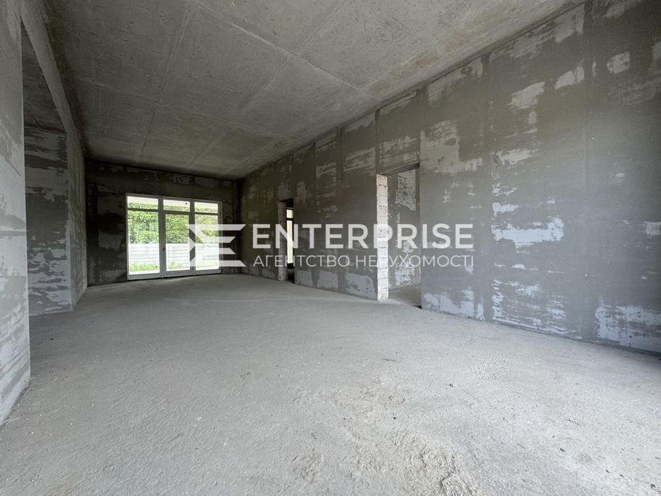 Продам будинок в селі Дмитрівка