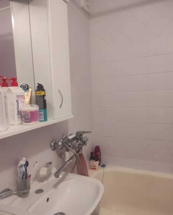 Продаж 2 кімнатної квартири, вул. Червоної Калини 89, Деснянський р-н