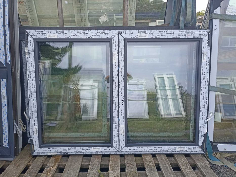 Okno pcv 184/129 antracyt obustronny trzy szyby