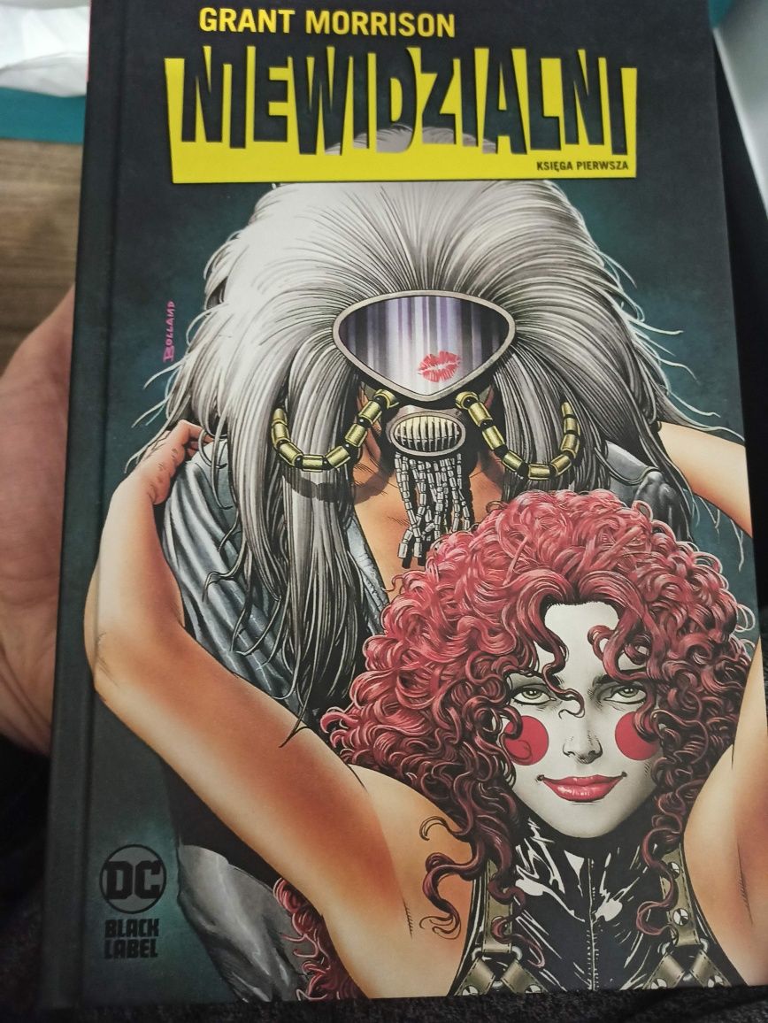 Komiks Niewidzialni tom 1 DC black label
