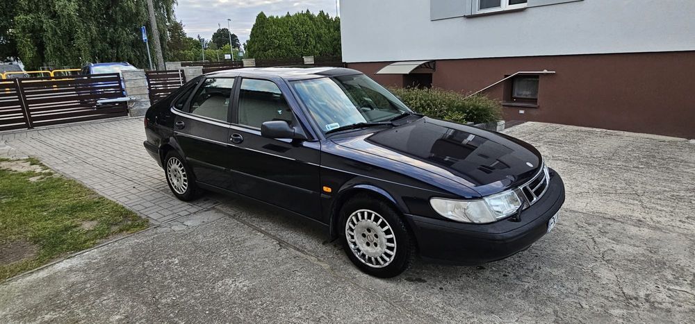 Saab 900 2.0 bez turbo