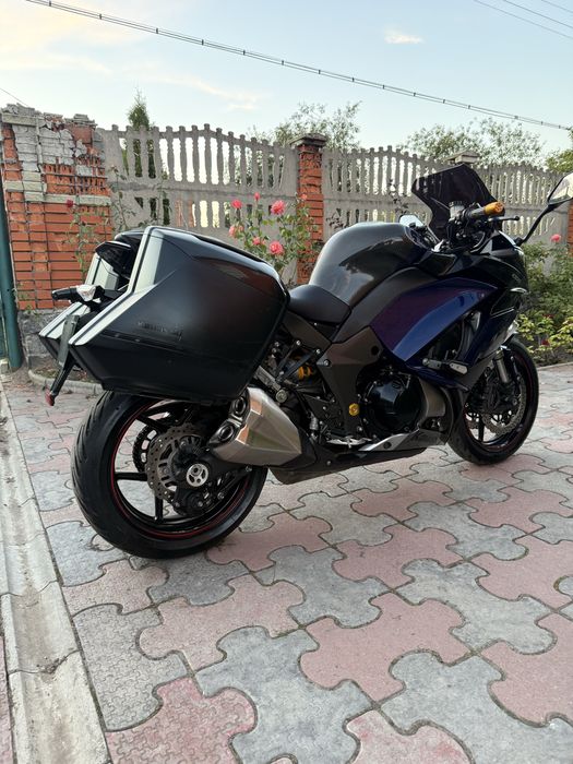 Kawasaki z1000sx розмитнена