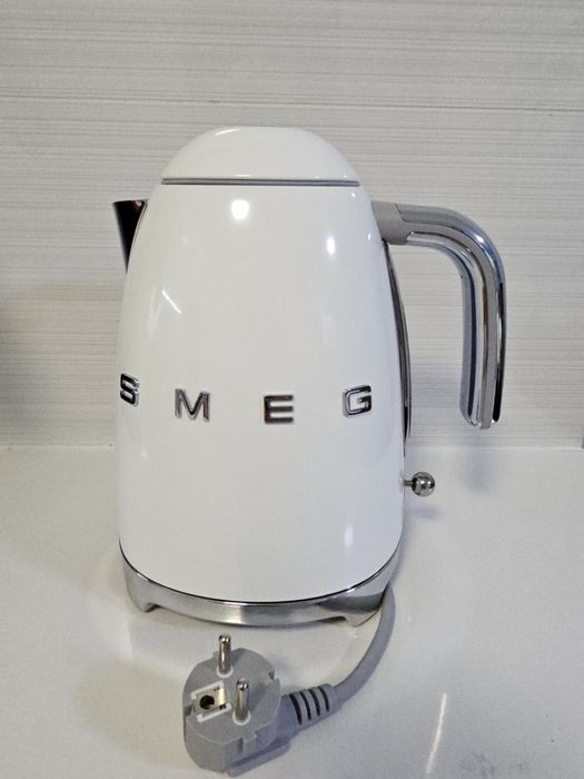 Czajnik Smeg Klf03Wheu