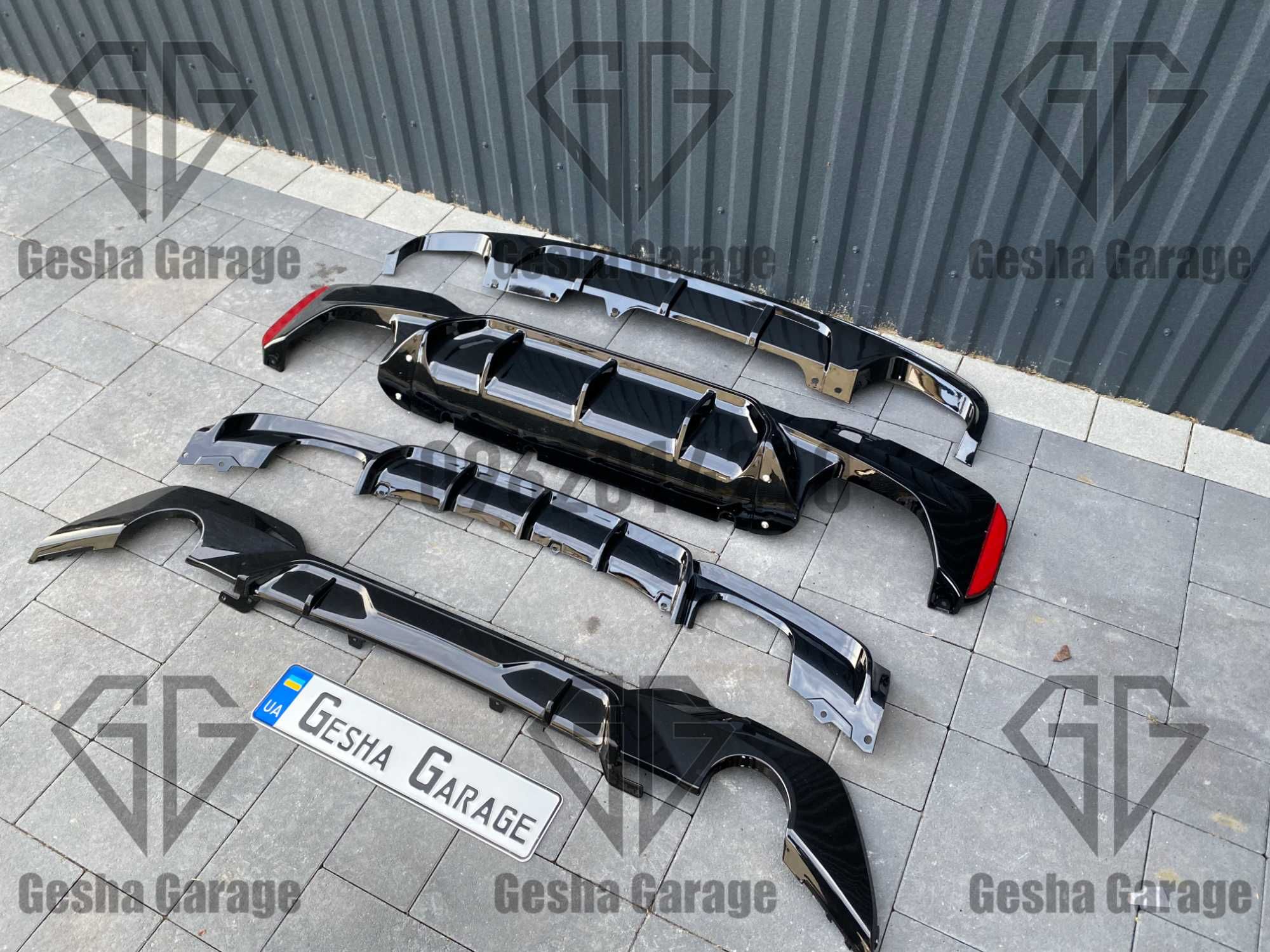 Дифузор заднього бампера BMW БМВ f30 G20 f32 f33 f36 f10 f11 g30 f90