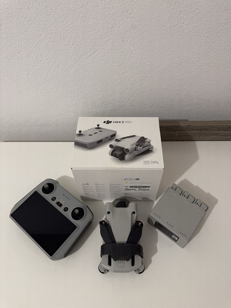 DJI Mini 3 Pro Fly More Combo