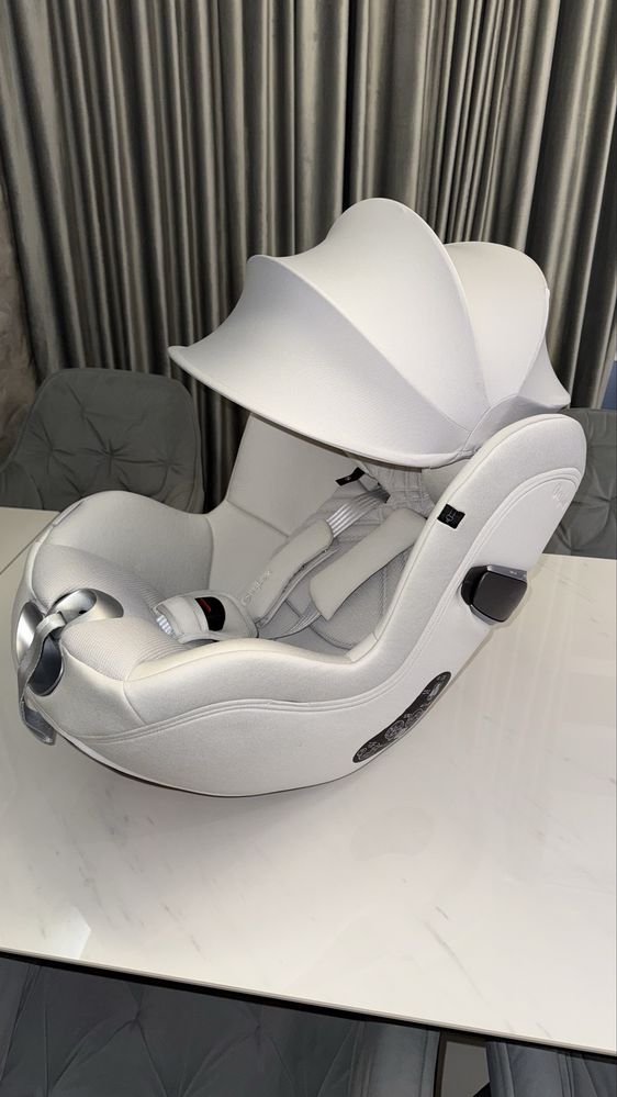 Автокрісло cybex sirona T