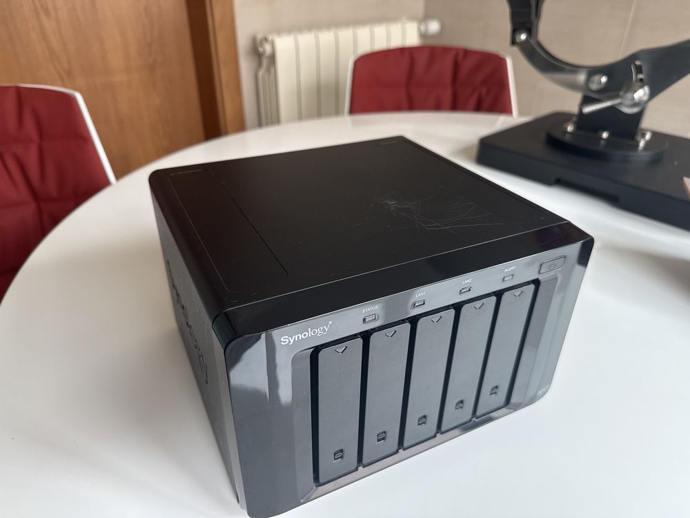 NAS Synology DS1511+