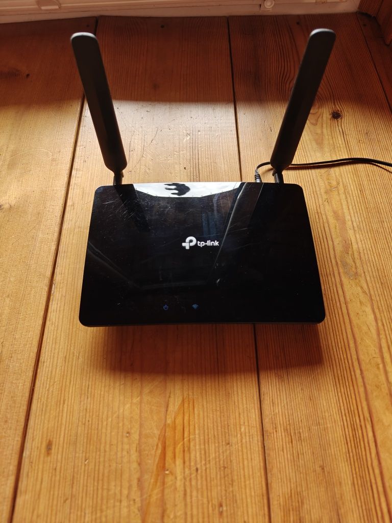 Router Tp link mr 6400