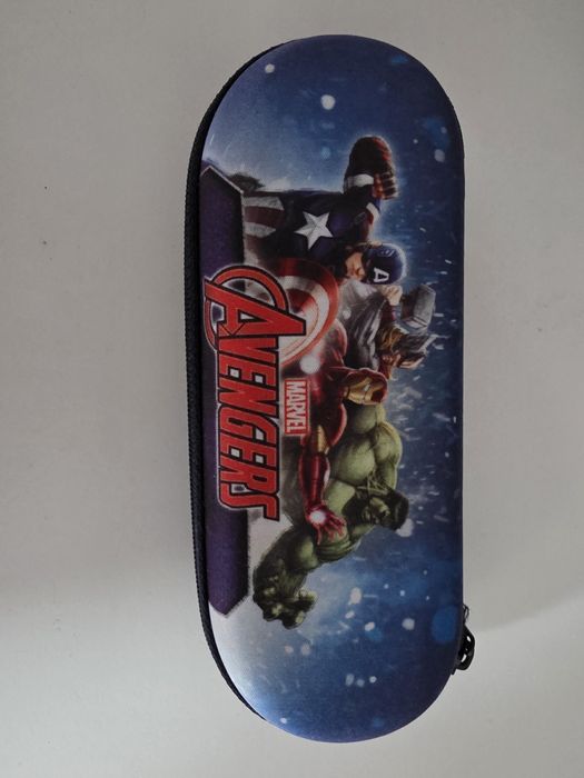 Etui na okulary Avengers