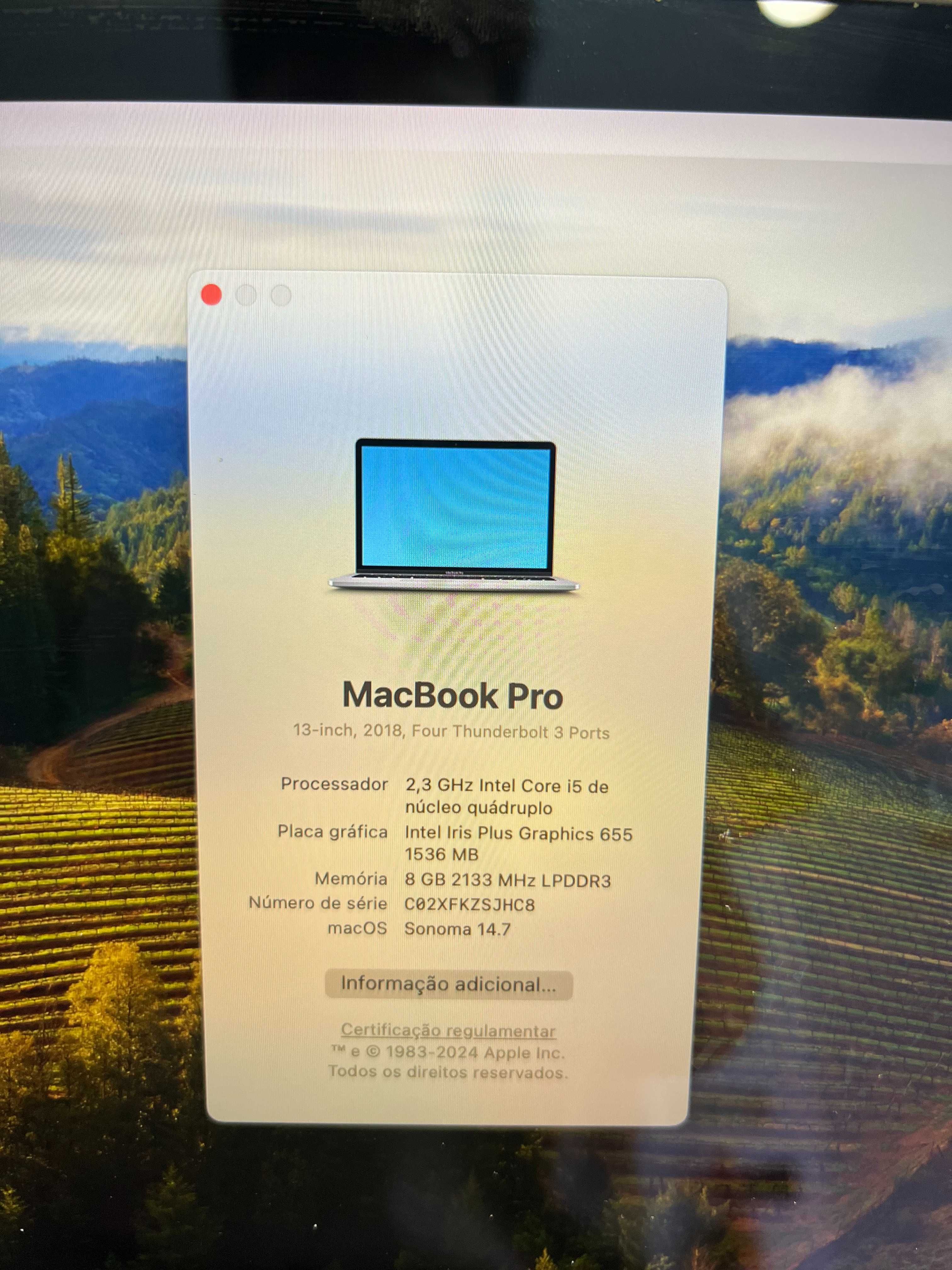 MacBook Pro 13 2018/ 8GB RAM/ 256SSD