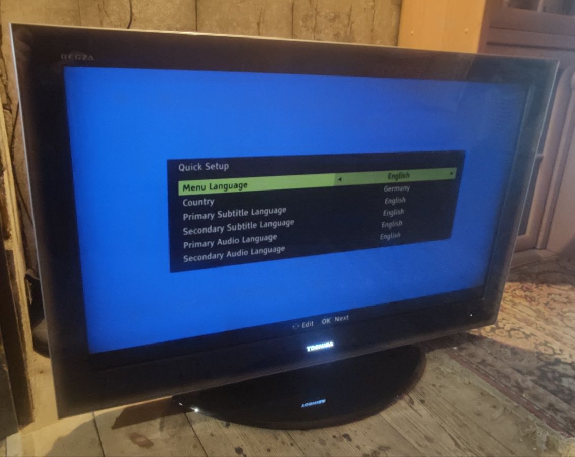 Telewizory Toshiba Regza 42