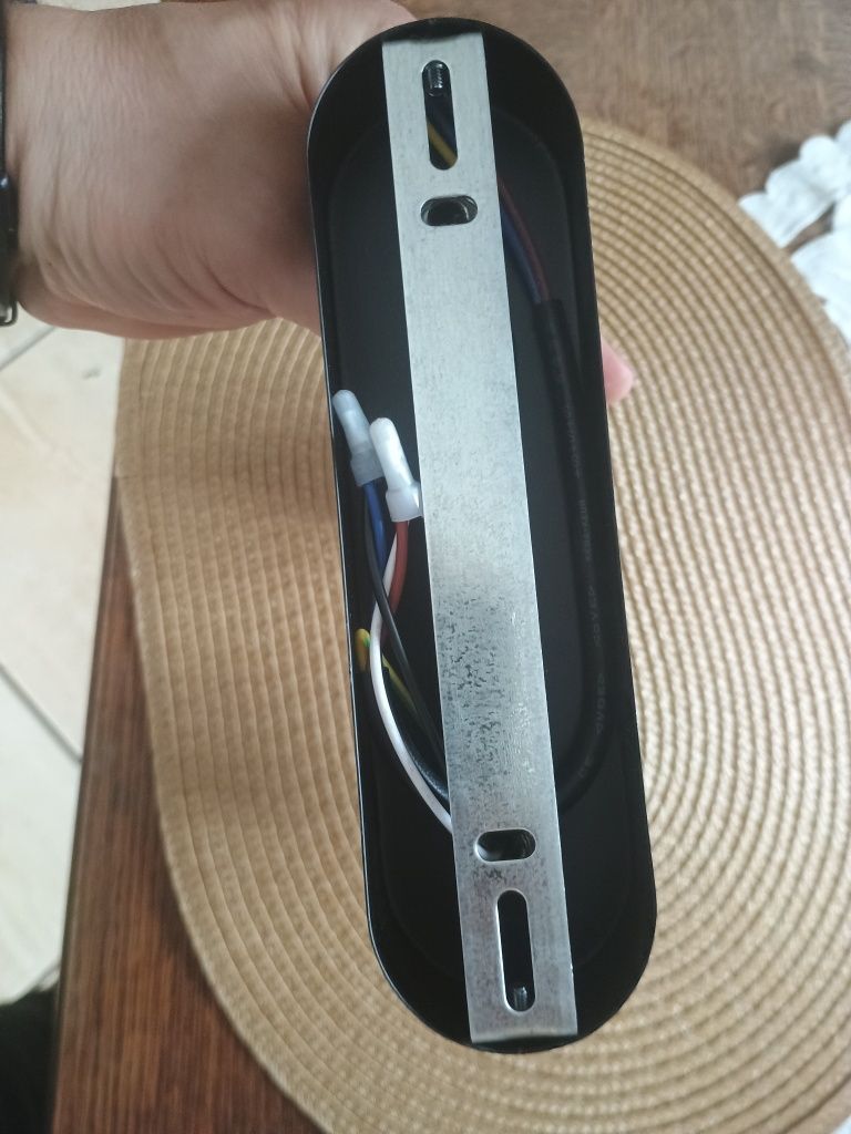 Lampa sufitowo ścienna