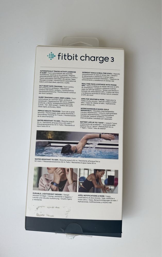 Фитнес-браслет Fitbit Charge 3