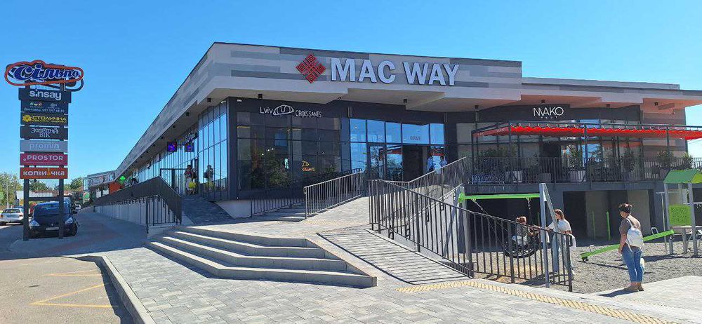 Вигідна оренда приміщень, площі під острівець в ТЦ MAC WAY м Яворів